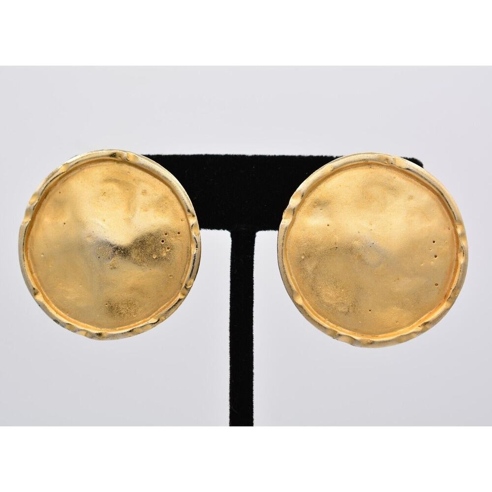 Sphinx Vintage Clip On Earrings Brushed Gold Round Matte Chunky SIgned 80s BinAF